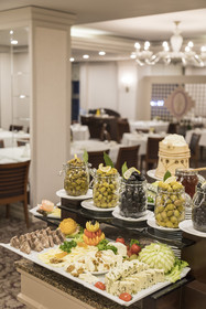 Zorlu Grand
