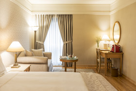 Zorlu Grand