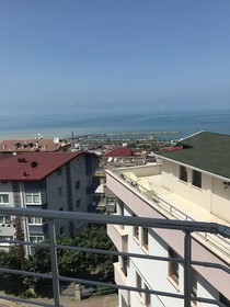 Zoviya Hill White Apart