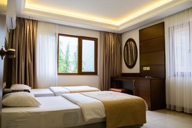Flora Uzungol Resort Hotel