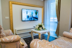 Flora Uzungol Resort Hotel