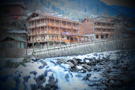 Meric Hotel