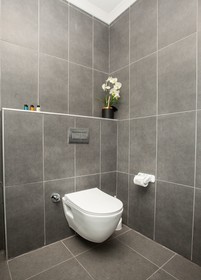 Marina Green Suit Hotel