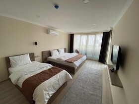 Rena Grand Hotel
