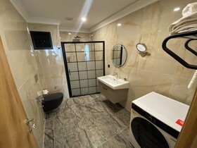Rena Grand Hotel