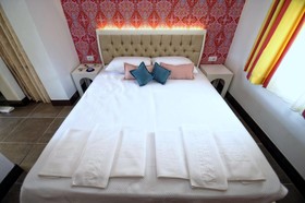 La Brezza Suite and Hotel