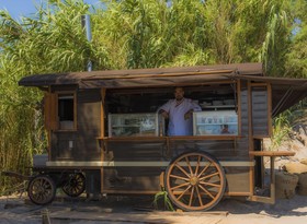 La Brezza Suite and Hotel