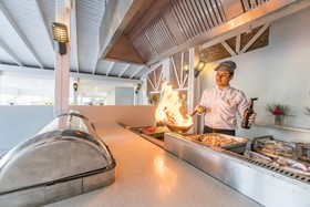 Bitez Paloma Family Club