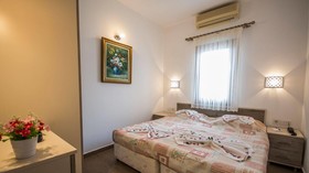 Queen Boutique Hotel