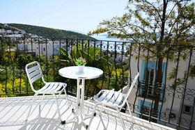 Queen Boutique Hotel