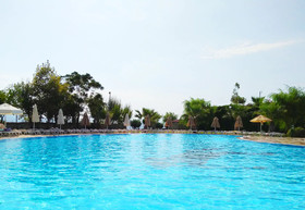 Lakeside Garden Holiday Village