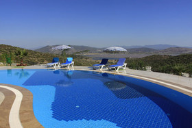 Lakeside Garden Holiday Village