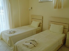 Lakeside Garden Holiday Village