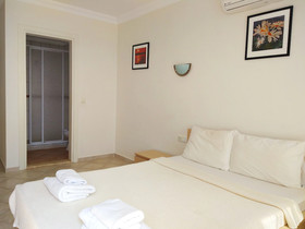 Lakeside Garden Holiday Village