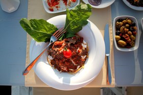 Ali’s Hotel Restaurant Beach