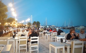 Ali’s Hotel Restaurant Beach