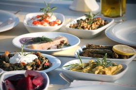 Ali’s Hotel Restaurant Beach