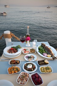 Ali’s Hotel Restaurant Beach