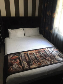 Art & Interiors Boutique Hotel