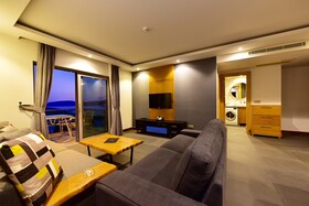 Degirmenburnu Residence