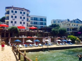 Hidden Garden Boutique Hotel