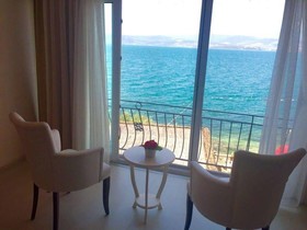 Hidden Garden Boutique Hotel