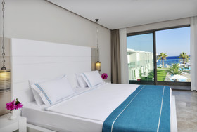 Luga Boutique Hotel  -  Beach & Restaurant