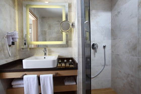 DoubleTree by Hilton Bodrum Marina Vista