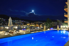 Mare Deluxe Residence