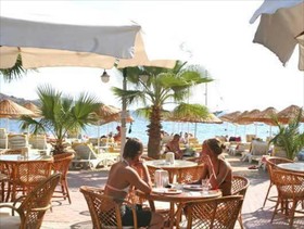 Toloman Hotel & Apartments