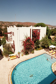 Ece Hotel