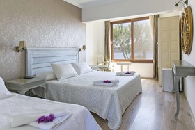 Karianda Hotel