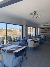 The Rest Port Argento