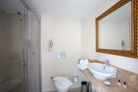 Club Paloma Apartments