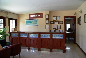 Club Paloma Apartments