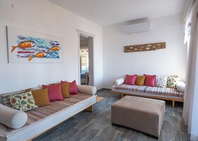 Kefi Beach & Suites