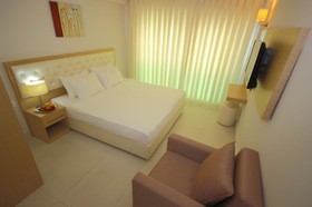 Dragut Point North Hotel