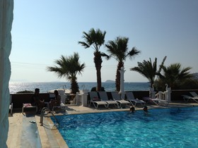 Sun & Sea Beach Hotel