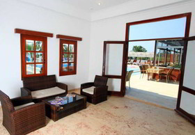 Sun & Sea Beach Hotel