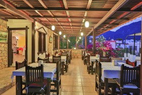 Mare Garden Hotel