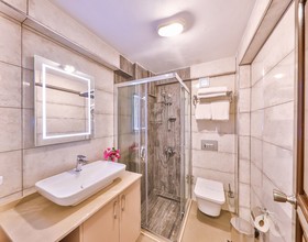Mare Garden Hotel