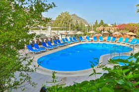 Mare Garden Hotel