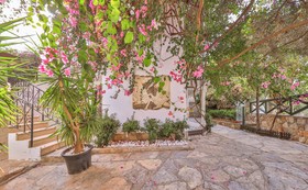 Mare Garden Hotel