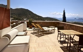 Maira Deluxe Resort Hotel