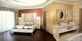 Maira Deluxe Resort Hotel