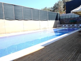 Maira Deluxe Resort Hotel