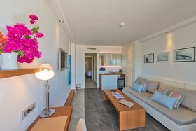 Avantgarde Yalikavak