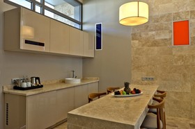 Yalikavak Marina Hotel by Social Living Collection