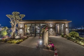 Highend Hotel & Residance