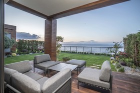 Highend Hotel & Residance